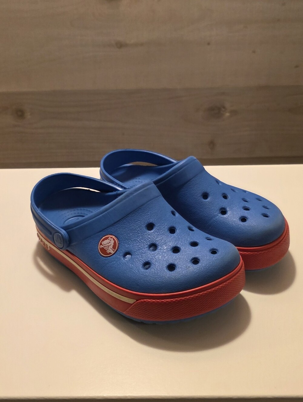 Crocs Kids Clogs in Bright Blue and Red Toddler Size 10/11